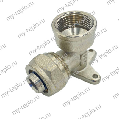 Соединение угловое с креплением для металлополимерных труб 20х3/4